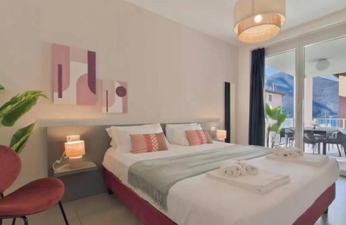 Maccagno Apartment | Lake Maggiore 3 bedroom apartment with pool