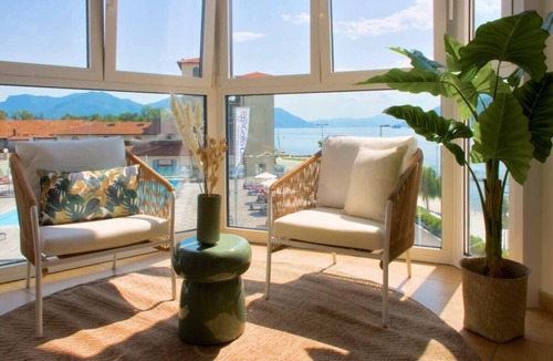 Maccagno Apartment | Lake Maggiore apartment with lake views