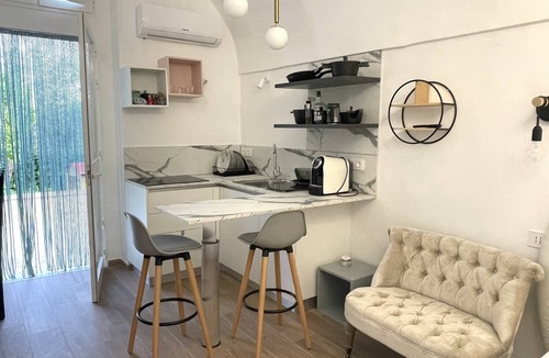 Monte Sant'Angelo Villa | Orchid Gargano 5minutes from Mattinata garden and common parking lot