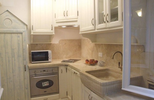 Marina di Castagneto Carducci Apartment | Bougainvillea 3+2 - One Bedroom Apartment, Sleeps 5