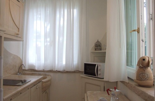 Marina di Castagneto Carducci Apartment | Apartment- Iris - One Bedroom Apartment, Sleeps 4