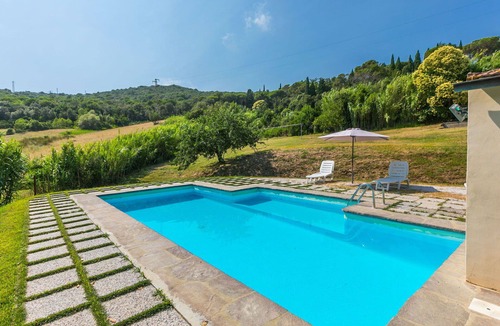 Rosignano Marittimo Villa | Beautiful apartment in villa for 17 people with pool, TV and pets allowed