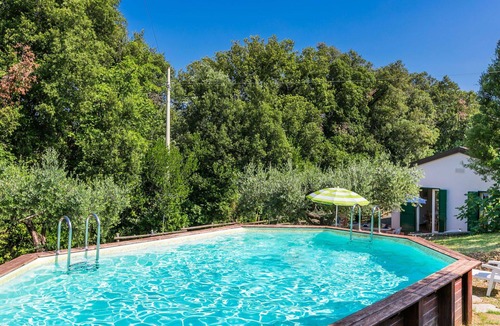 Rosignano Marittimo House | Beautiful private villa for 7 people with private pool, TV, terrace and pets allowed