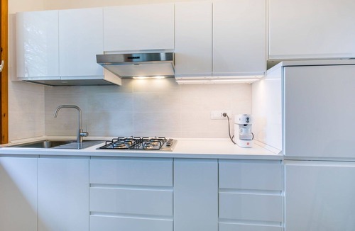 Castiglioncello Apartment | Beautiful apartment for 6 guests with WIFI, TV and balcony