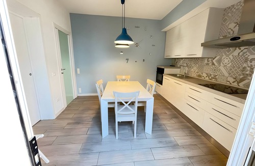 Rosignano Solvay Apartment | Apartment 'La Gabbianella Mare' with Wi-Fi and Air Conditioning