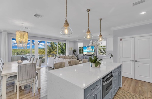 Marathon House | It's 5 O'Clock Somewhere, Developer's Model, First Time Vacation Rental!