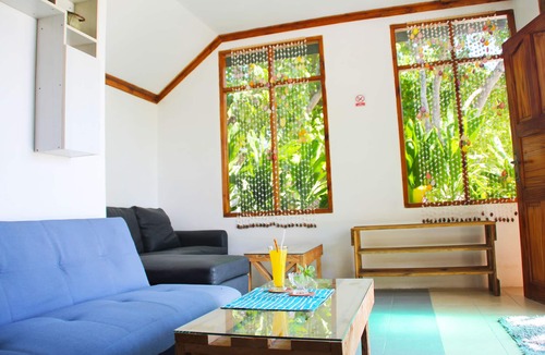Guraidhoo House | Ithaa Beach Maldives