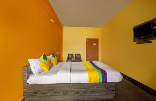 Kushalnagar Hotel | Itsy By Treebo - Aravind Premiere