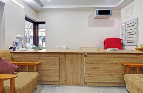 Tirupati Hotel | Itsy By Treebo - Vardhan Stay Inn