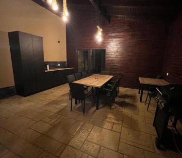 Azuga Villa | IUNIk