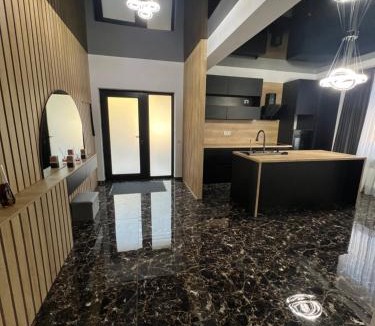 Azuga Villa | IUNIk