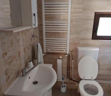 Domasnea House | Ivan's House Cornereva