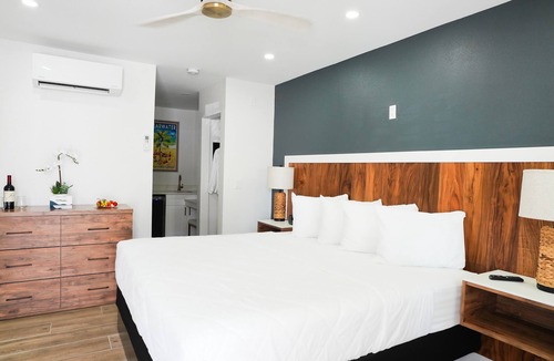 Clearwater Beach Hotel | Ivory Sands Beach Suites - Premium King