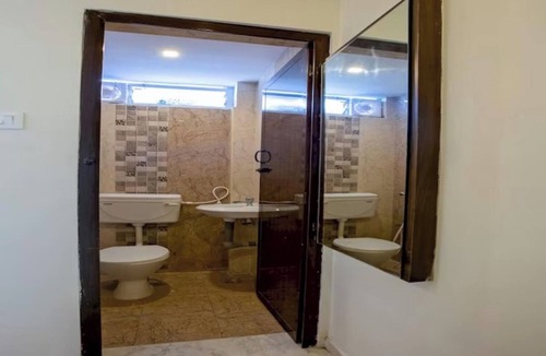 Town Hall Hotel | IVY RESIDENCY