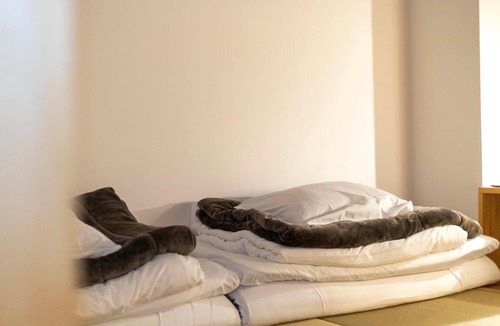 Akune Hostel | Iwashi Building Hostel