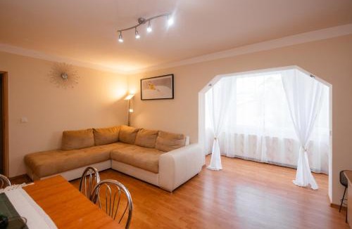 Fagaras Apartment | IZZY Apartament