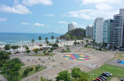 Jardim Tejereba Apartment | Jóia da Enseada, com serviços de praia, de frente para o mar, 50 mts da praia,3 quartos e varandas com vista para o mar, TV smart, WI-FI, estacionamento