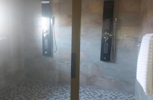 Gaborone Bed & Breakfast | J T Bed & Breakfast