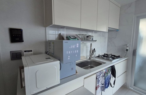 Geoyeo-dong House | J2 US