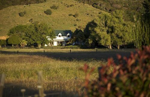 Preece Point Bed & Breakfast | Jacaranda Lodge