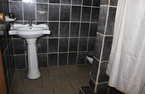 Calabar Hotel | Jacaranda Suites