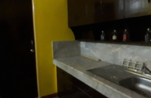 Caloocan House | Jack & Claud Bed & Breakfast Guest House