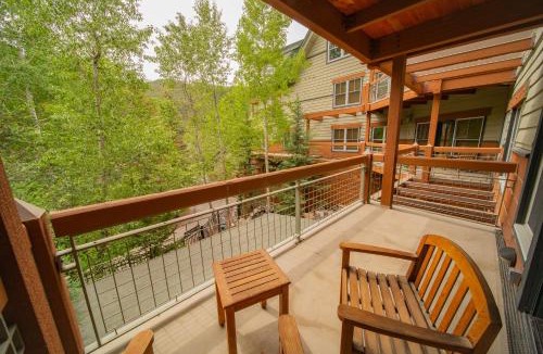 River Run Apartment | Jack Pine 8006 by SummitCove Lodging