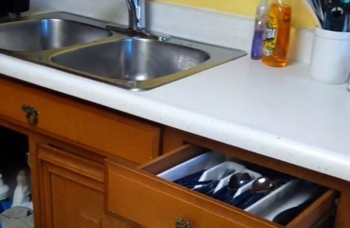 Dundee Apartment | Jack's Joints Apt C River View ~ steps from Village festivities and eateries!
