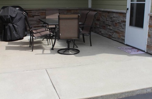 Prudenville Cabin | Jack's on the Bay, 2 Bedroom/1 Bath B