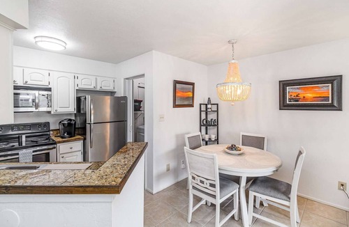 Ocean Side Village Condo | Jackie - Tranquil 1BR Condo · Walk to Beach