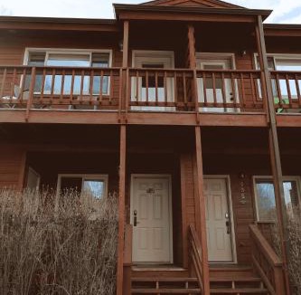Jackson House | Jackson Luxe- Teton Views & Downtown Vibes townhouse