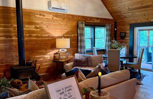 Sylvan Shores House | Jackson's Cabin