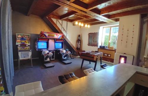 Soulosse-sous-Saint-Elophe Bed & Breakfast | Jacuzzi, Arcade et Repas soir compris