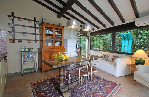 Ortonovo House | Jacuzzi, Sauna, Garden, A/C, 4 People