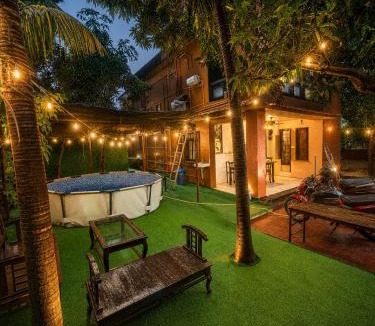 Thane West House | Jacuzzi Villa with Pool
