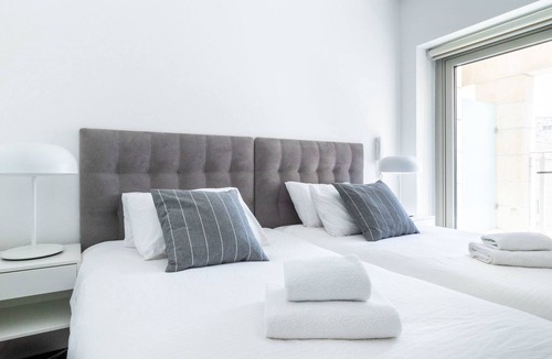 Nachlaot Apartment | Jaffa- Beautiful 3 Bedroom Apartment Best Location