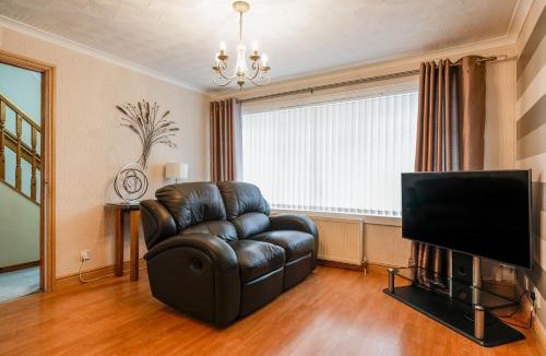 Airdrie House | Jake's House