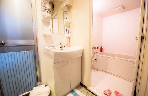 Tsuruhashi House | Jakotel