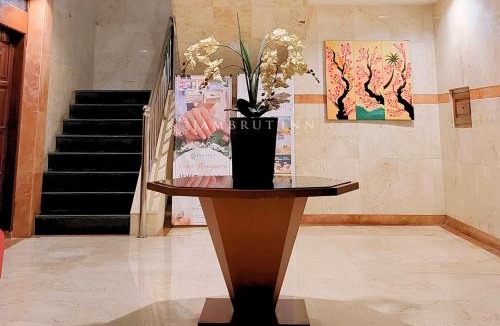 Menteng Hostel | Jambrut Inn