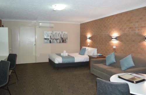 South Toowoomba Hotel | James Street Motor Inn