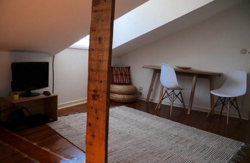Merces Apartment | Janela da Assembleia