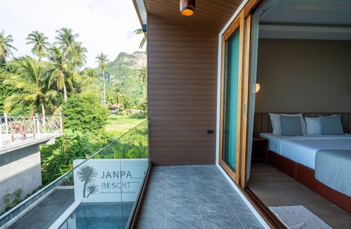 Don Sak House | Janpa Resort