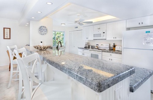Sanibel House | Janthina 2B