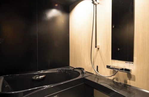 Karasumaoike Hotel | Japanese Suite KINKAKU for 1 night without meals/Kyoto Kyōto