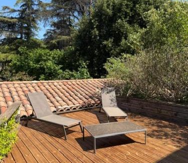 Lodeve Apartment | Jardin d'Ayush