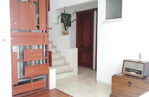 Ciudad Jardin Apartment | Jardin Del Lago