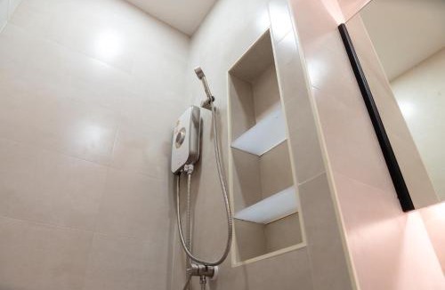 Bang Chalong Apartment | Jaroon House