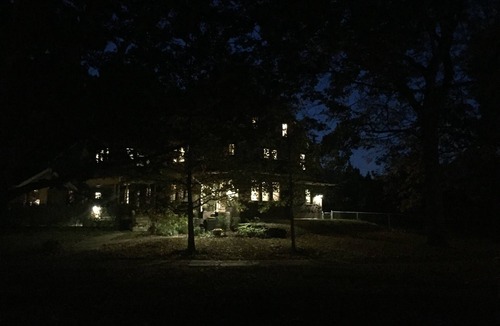 Detroit - Shoreway House | JARVIS Edgewater Park & Beach 5BD Villa