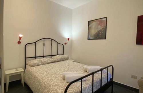 Aventine Apartment | Jasmine House