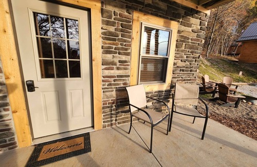 Scio Villa | Jasper/Hot Tub-Lakeview -Pet friendly-8 Person Lodge